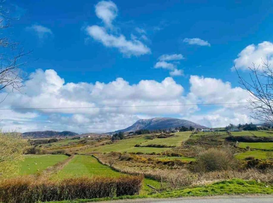 Teach Dunmore In The Heart Of Donegal Gaeltacht. Falcarragh Eksteriør billede